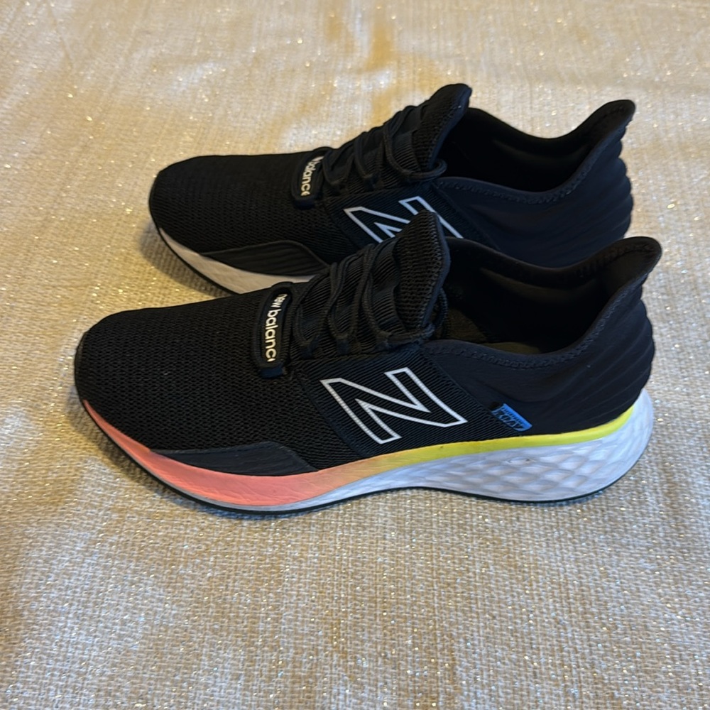 New Balance Women's ROAV Fresh Foam Running Shoes